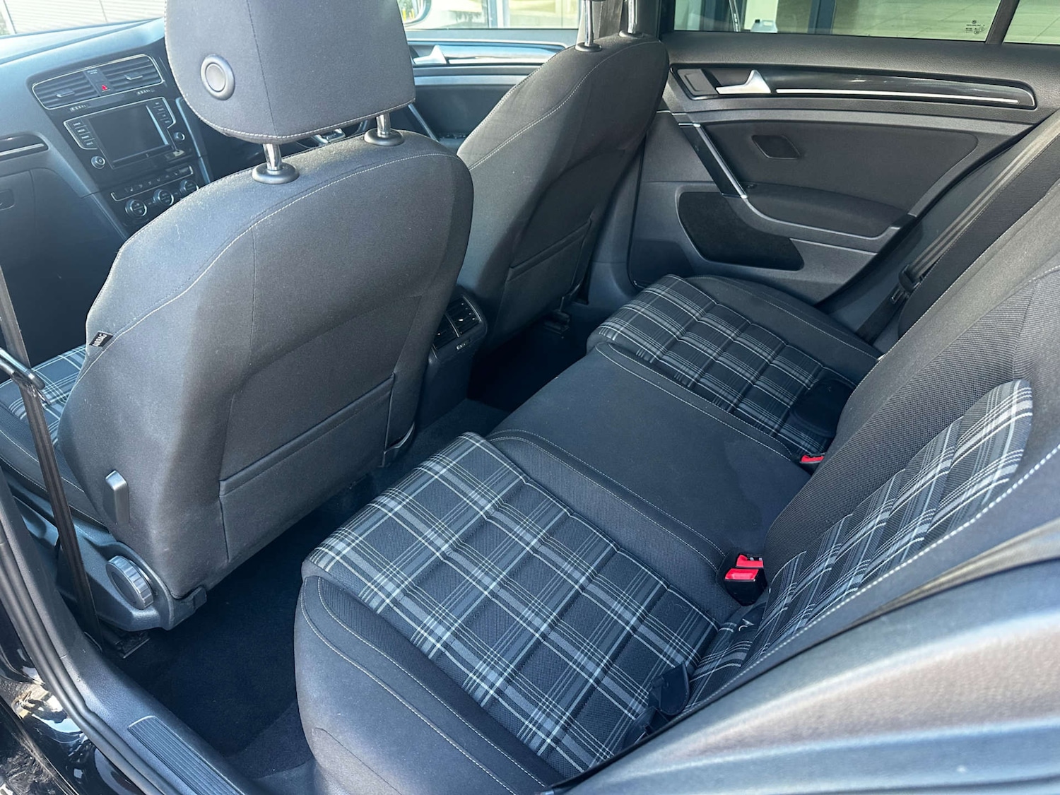 Used Volkswagen Golf 2016 for sale - 76830117: Photo 13