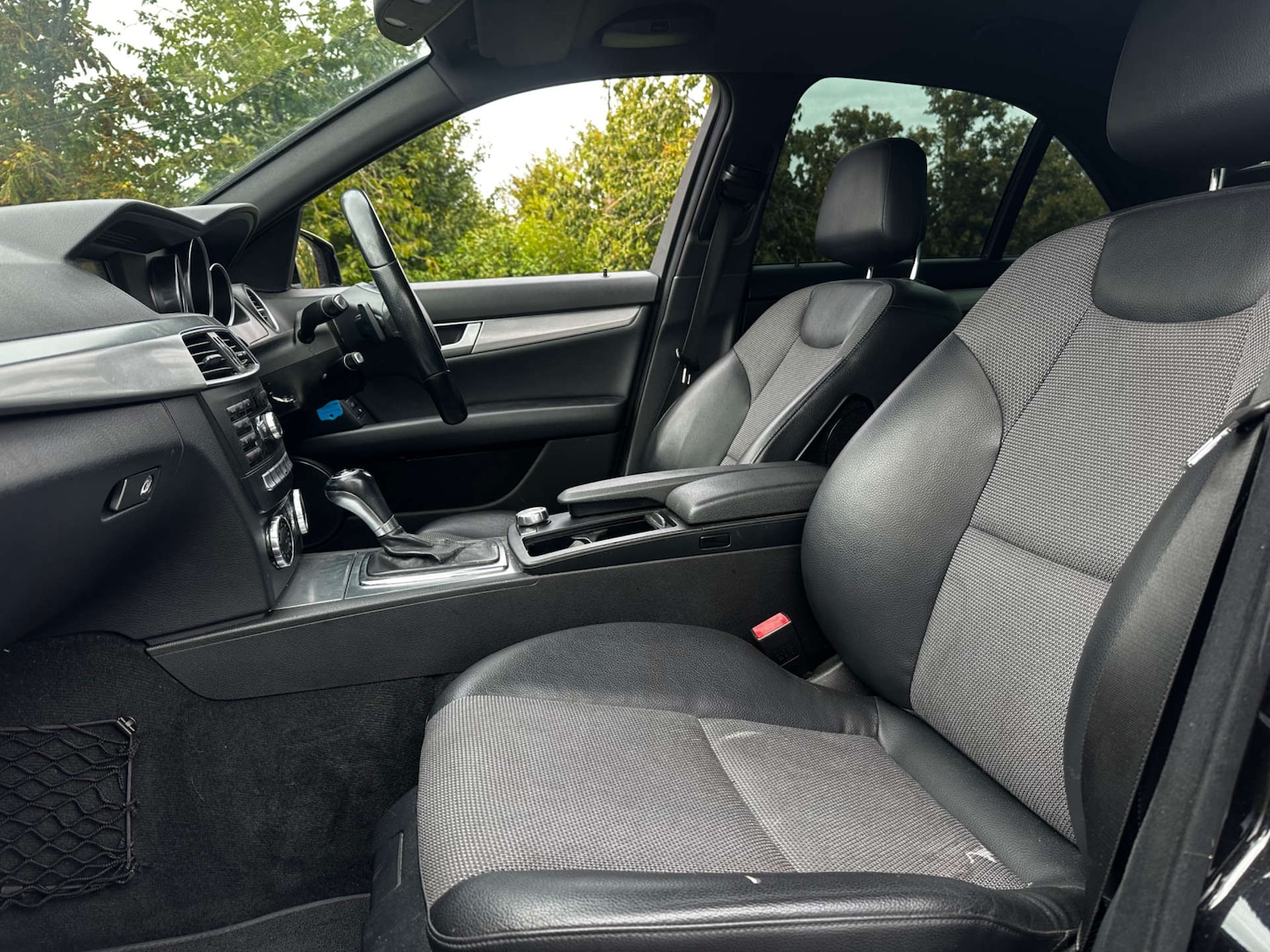 Used Mercedes-Benz C Class 2012 for sale - 76696663: Photo 18