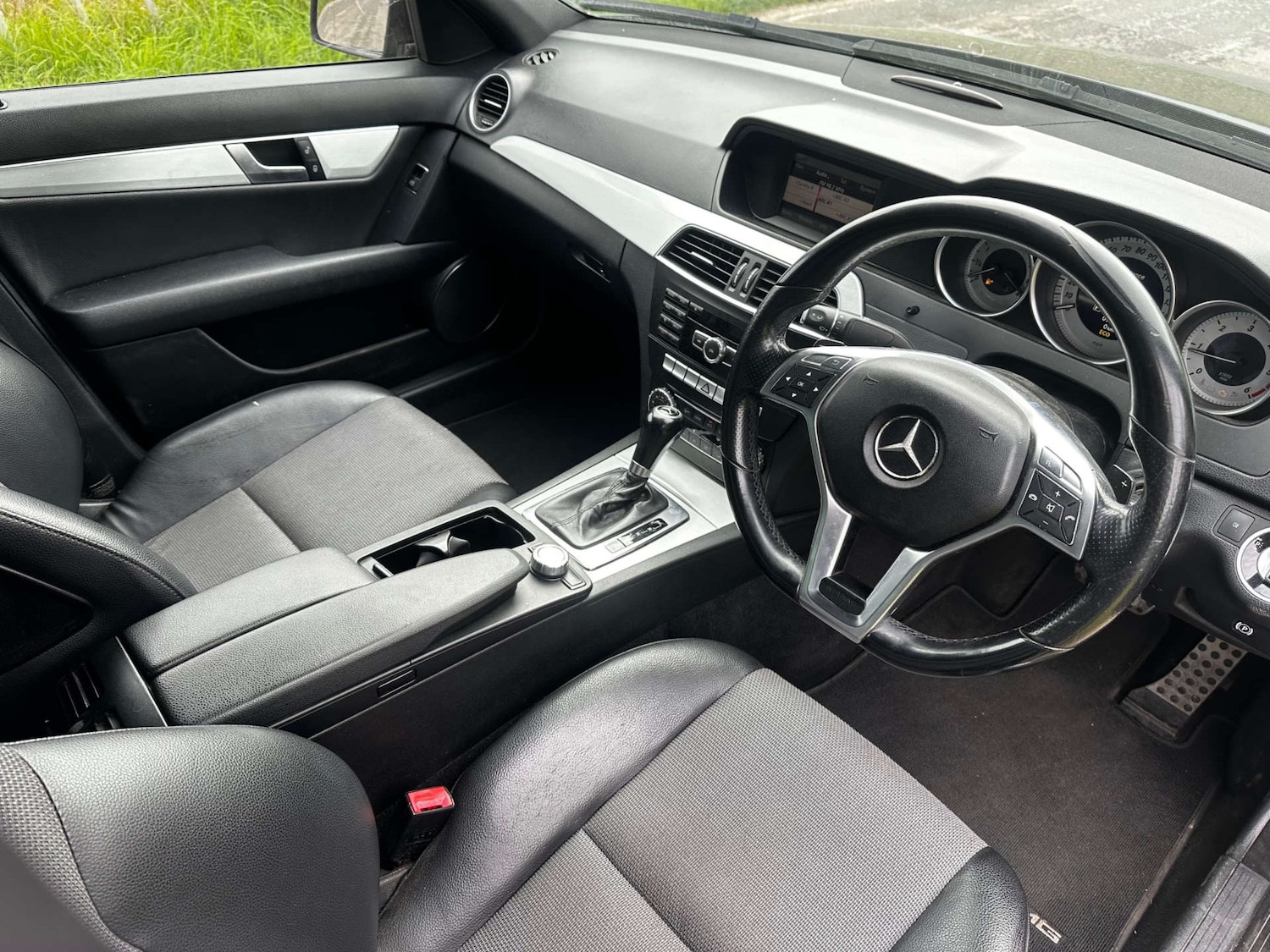 Used Mercedes-Benz C Class 2012 for sale - 76696663: Photo 3