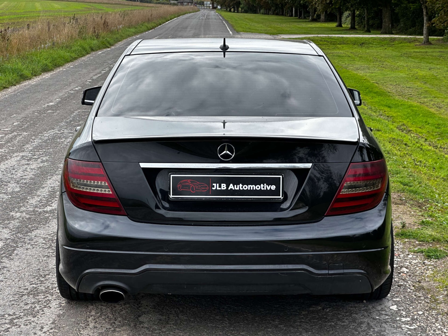 Used Mercedes-Benz C Class 2012 for sale - 76696663: Photo 9