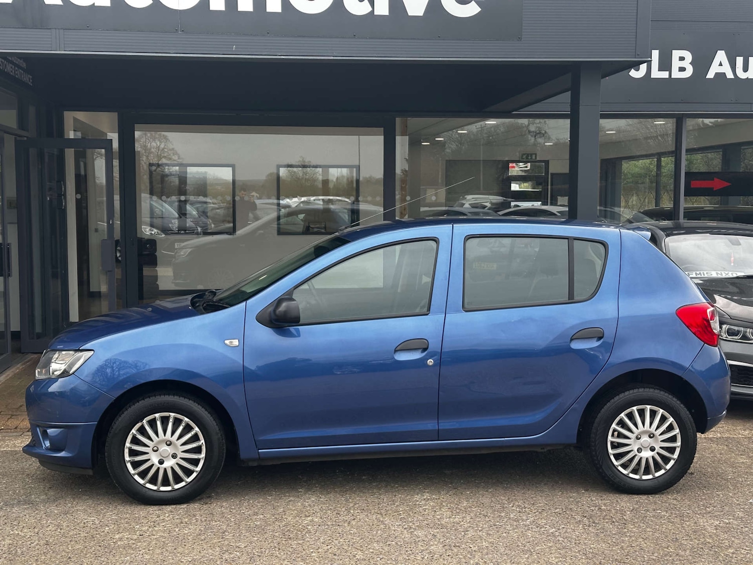 Used Dacia Sandero 2013 for sale - 77903098: Photo 5