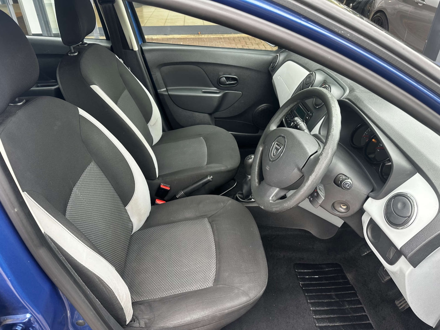 Used Dacia Sandero 2013 for sale - 77903098: Photo 8