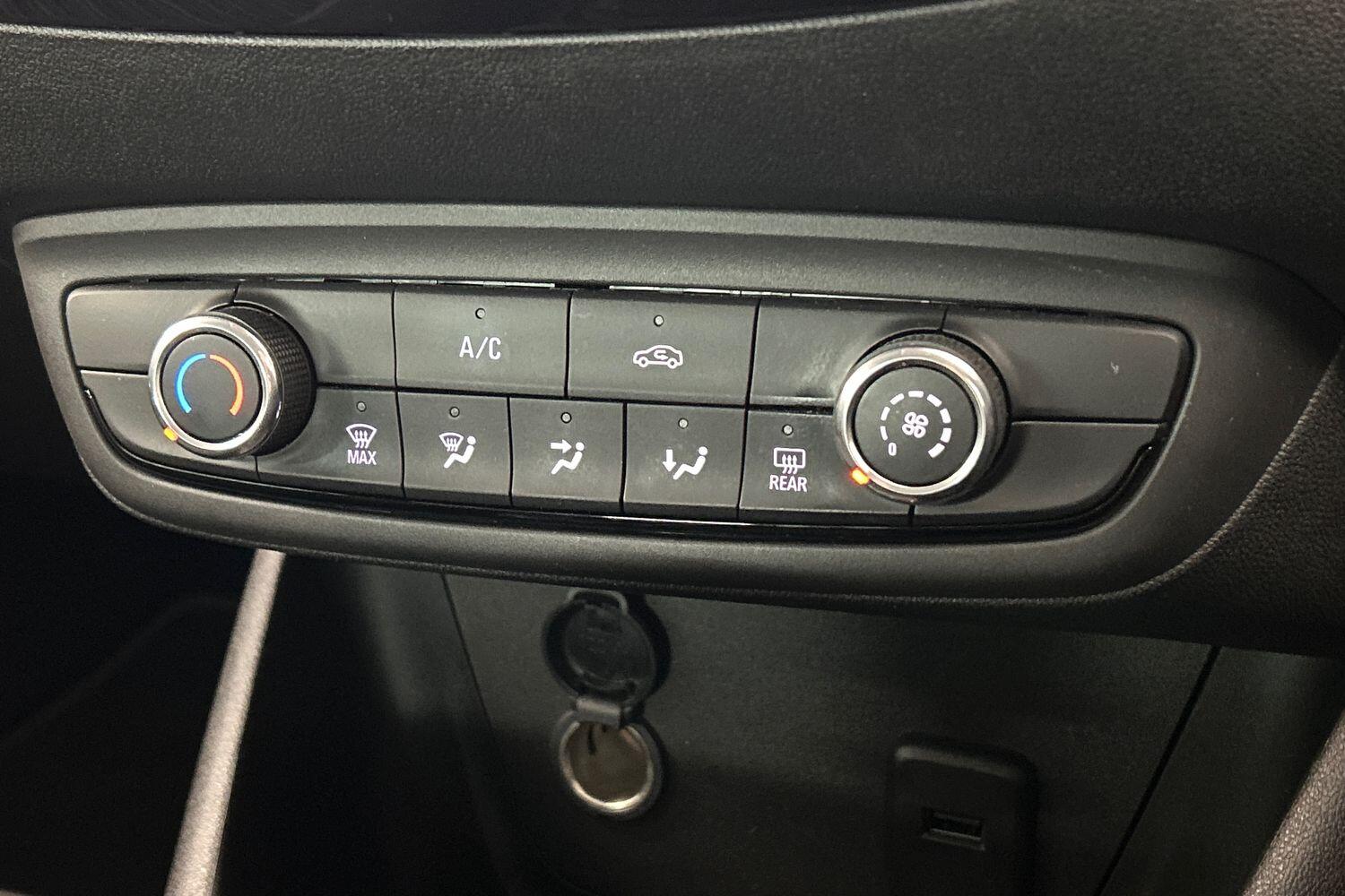 Used Vauxhall Crossland X 2020 for sale - 76032473: Photo 18