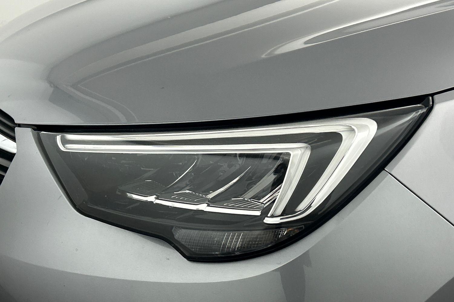 Used Vauxhall Crossland X 2020 for sale - 76032473: Photo 2