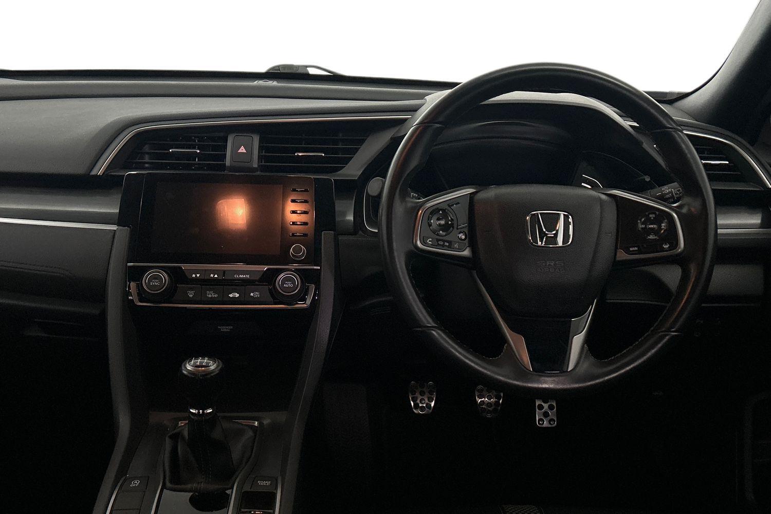 Used Honda Civic 2021 for sale - 76108511: Photo 2
