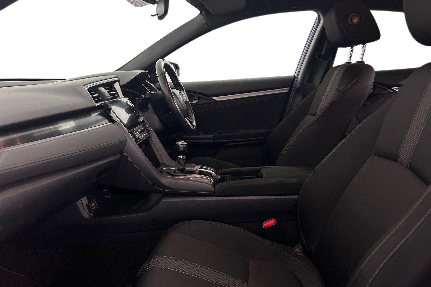 Used Honda Civic 2021 for sale - 76108511: Photo 3