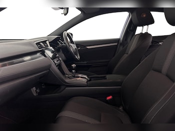 Used Honda Civic 2021 for sale - 76108511: Photo 3