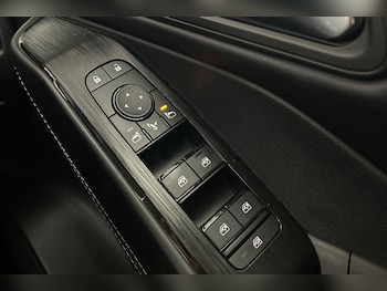 Used Nissan Qashqai 2023 for sale - 76026433: Photo 2