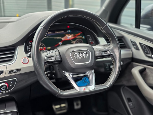 Used Audi Q7 2017 for sale - 76202710: Photo 30