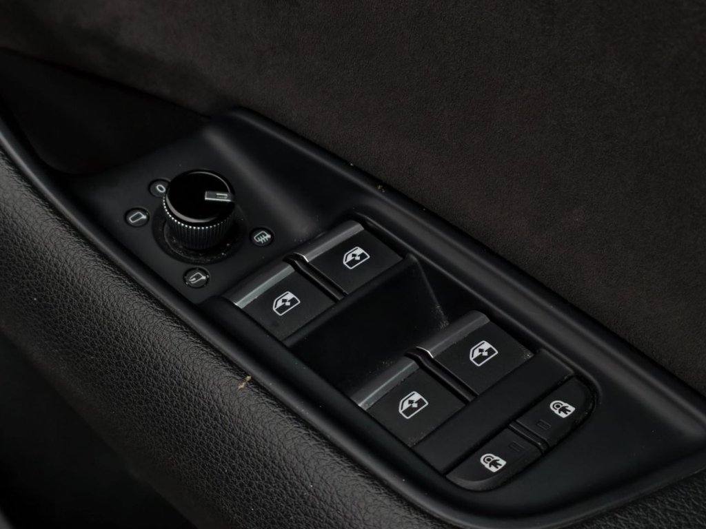 Used Audi Q8 2018 for sale - 76202652: Photo 29