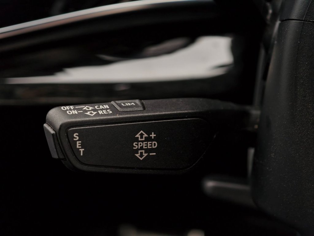 Used Audi Q8 2018 for sale - 76202652: Photo 34