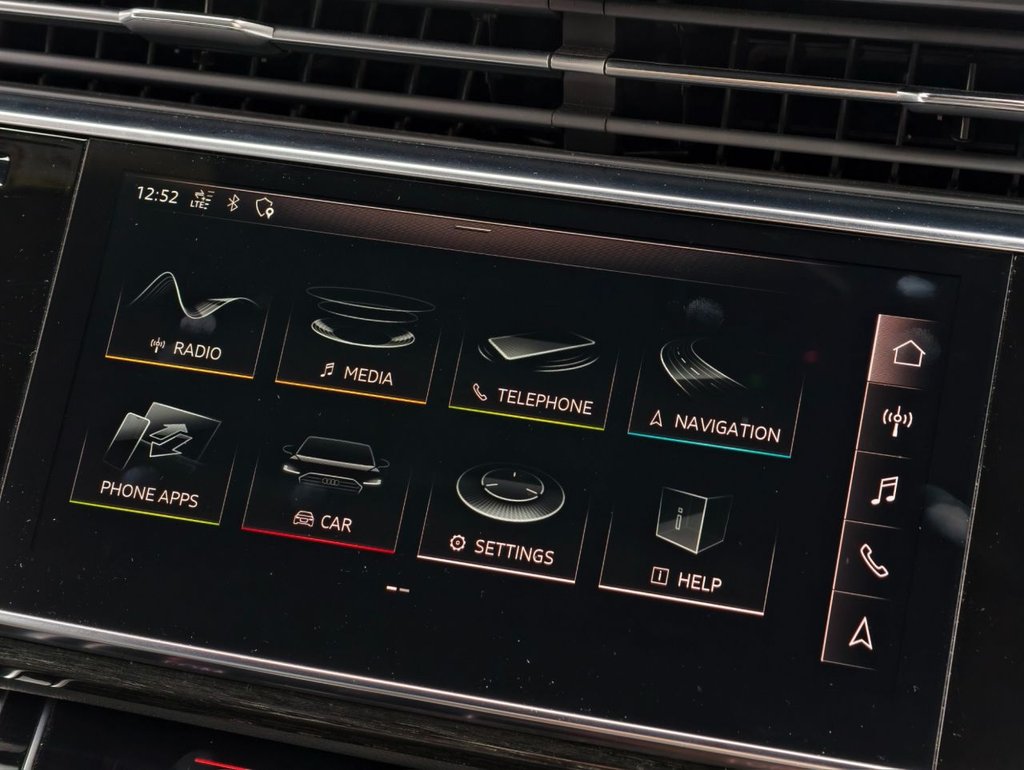 Used Audi Q8 2018 for sale - 76202652: Photo 41