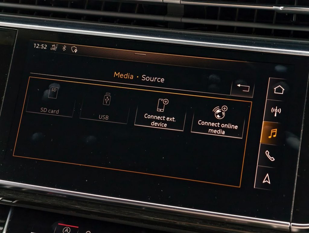 Used Audi Q8 2018 for sale - 76202652: Photo 43