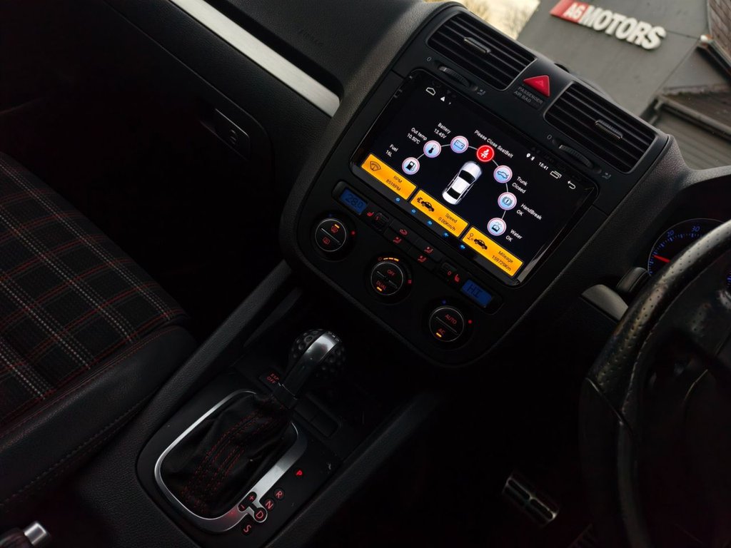 Used Volkswagen Golf 2008 for sale - 76942883: Photo 28