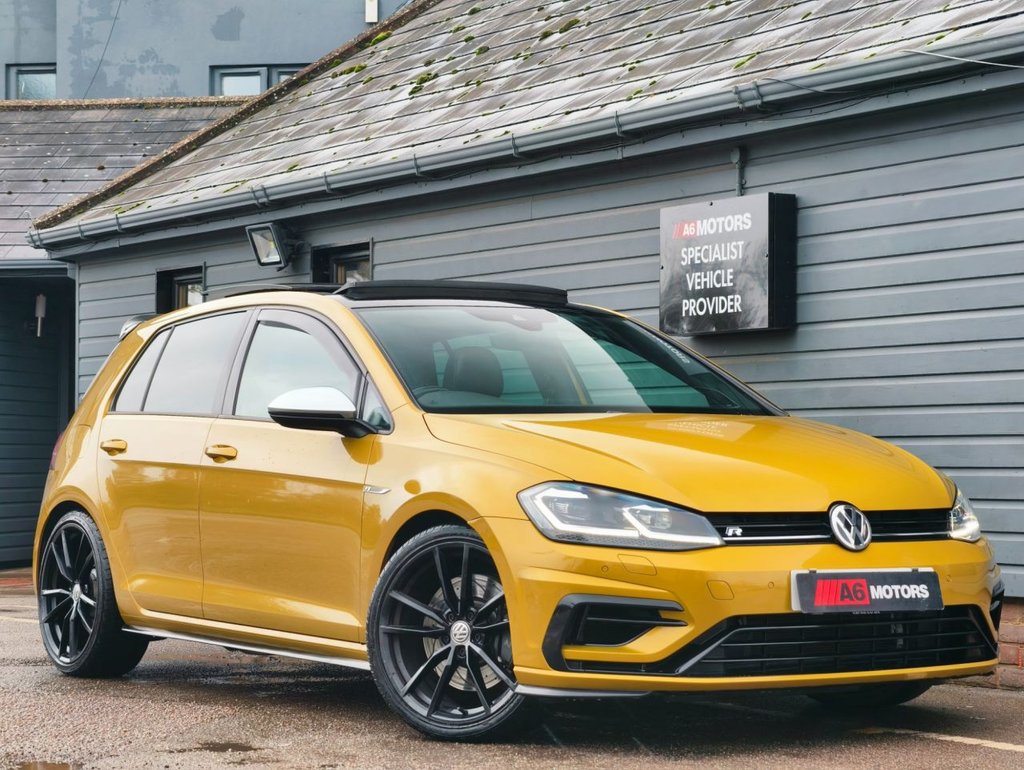 Used Volkswagen Golf 2017 for sale - 76783713: Photo 10