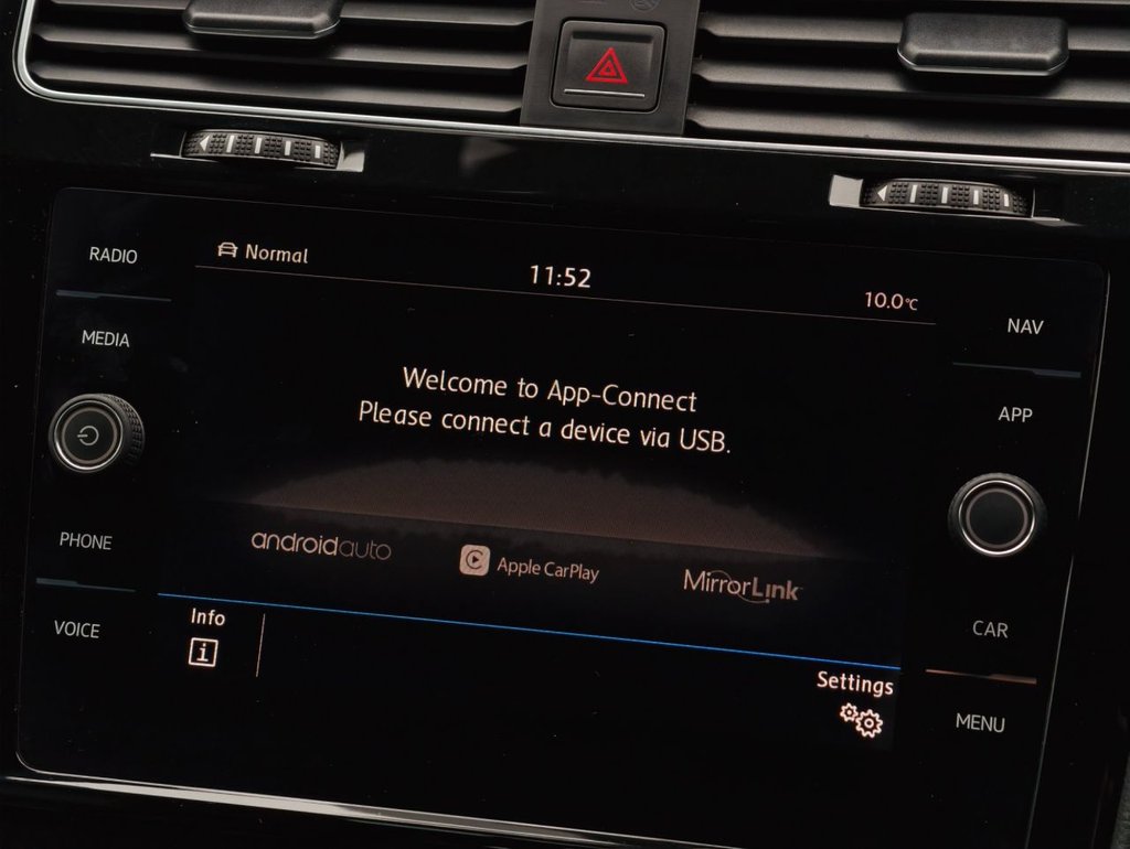 Used Volkswagen Golf 2017 for sale - 76783713: Photo 48