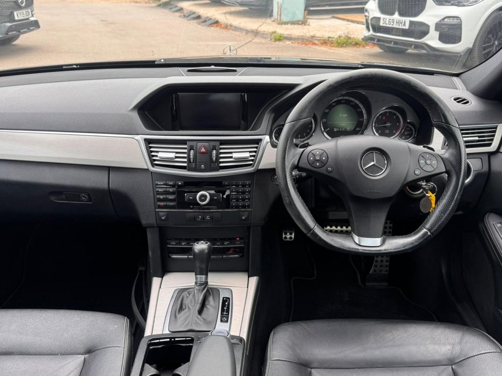 Used Mercedes-Benz E Class 2010 for sale - 76535475: Photo 13