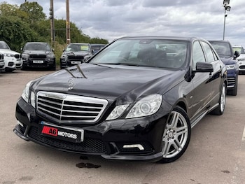 Used Mercedes-Benz E Class 2010 for sale - 76535475: Photo