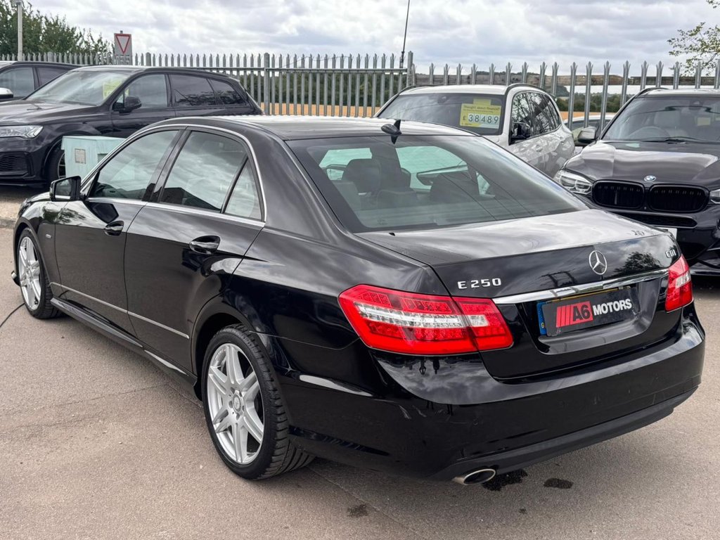 Used Mercedes-Benz E Class 2010 for sale - 76535475: Photo 5