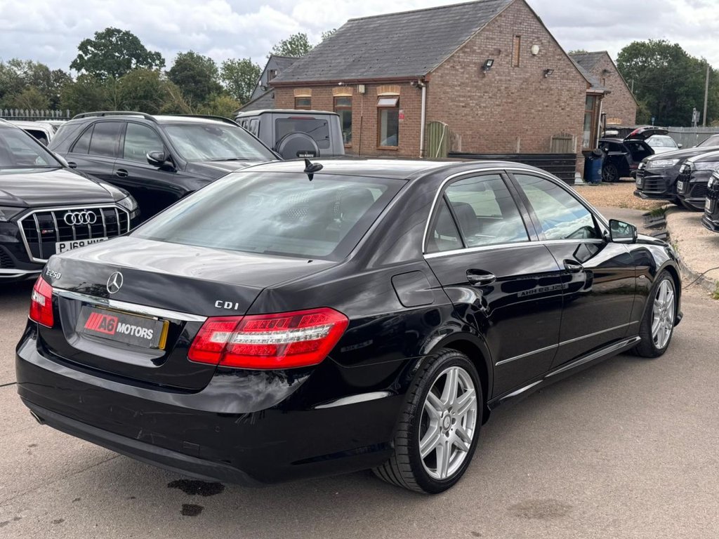 Used Mercedes-Benz E Class 2010 for sale - 76535475: Photo 7