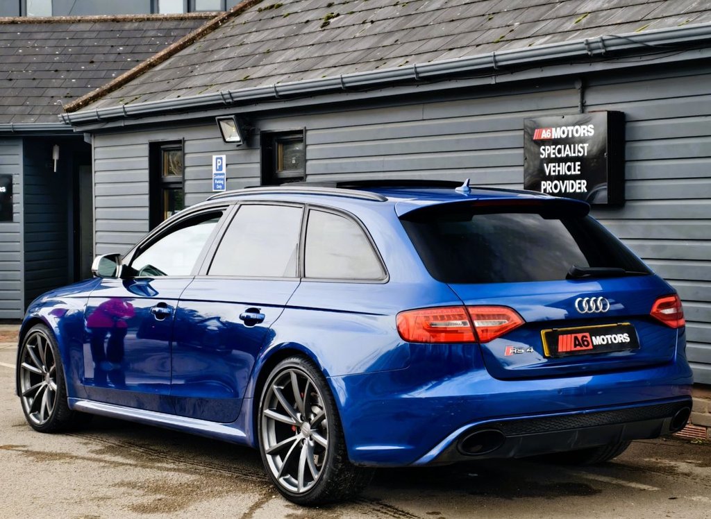 Used Audi RS4 2014 for sale - 76454641: Photo 15