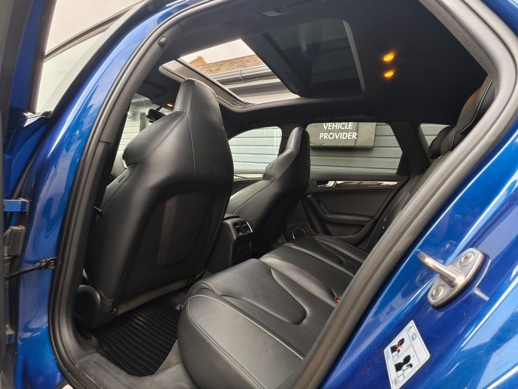 Used Audi RS4 2014 for sale - 76454641: Photo 21