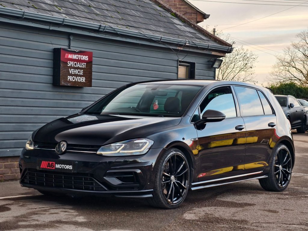Used Volkswagen Golf 2017 for sale - 76582739: Photo 14
