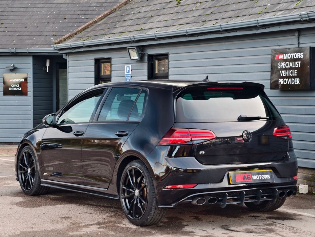 Used Volkswagen Golf 2017 for sale - 76582739: Photo 16