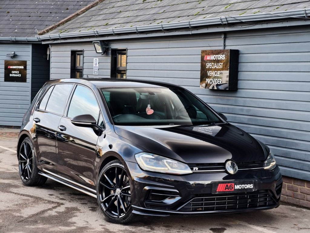 Used Volkswagen Golf 2017 for sale - 76582739: Photo 3