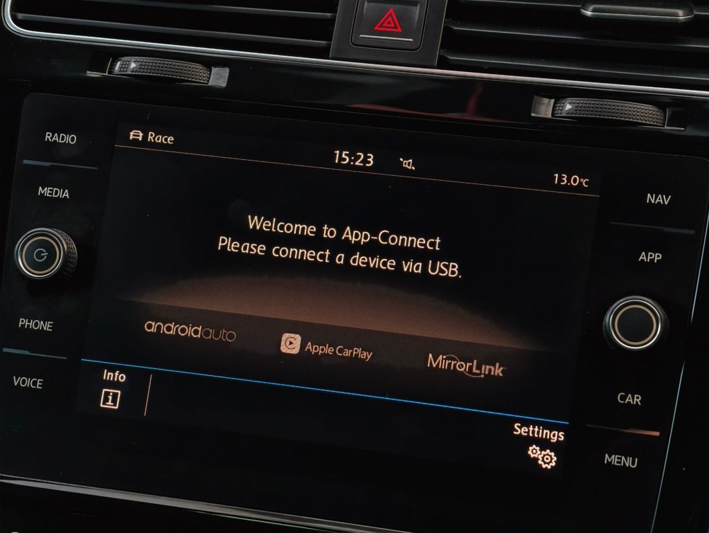 Used Volkswagen Golf 2017 for sale - 76582739: Photo 38