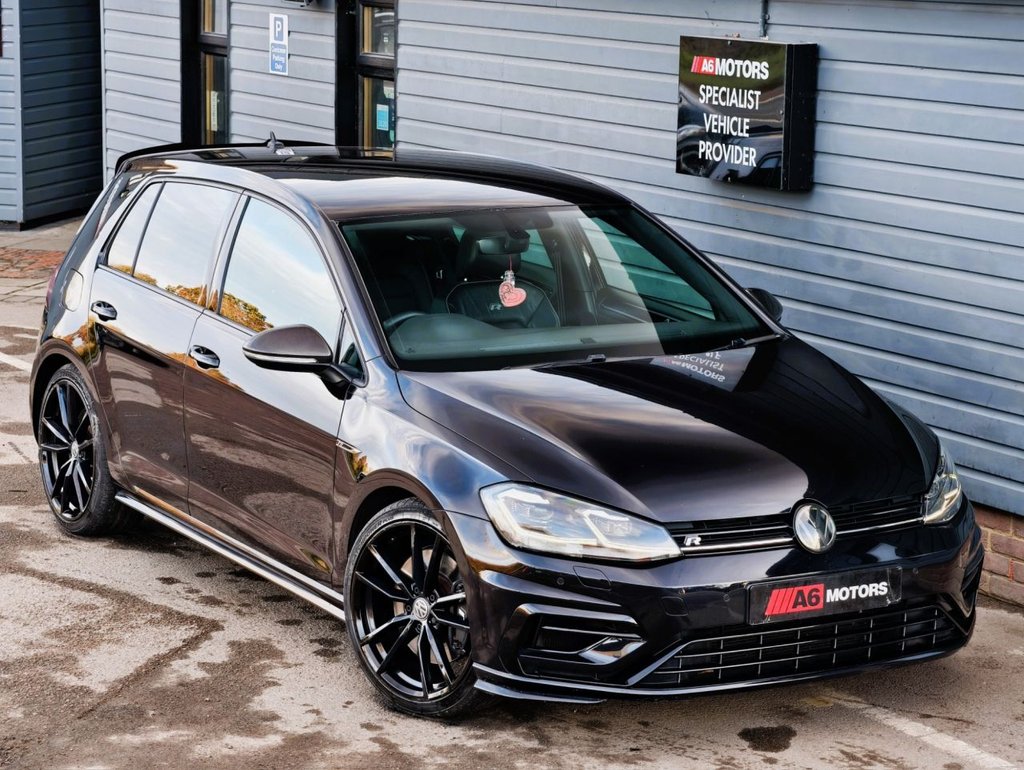 Used Volkswagen Golf 2017 for sale - 76582739: Photo 4