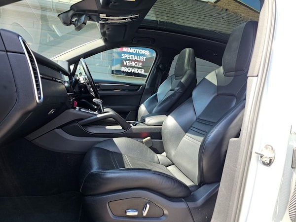 Used Porsche Cayenne 2019 for sale - 76202651: Photo 34