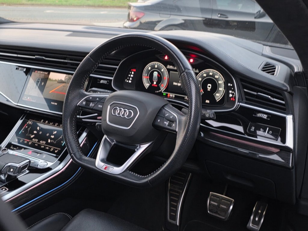 Used Audi Q8 2020 for sale - 76604971: Photo 22