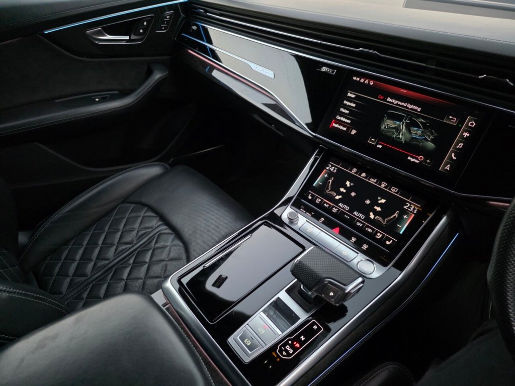 Used Audi Q8 2020 for sale - 76604971: Photo 31