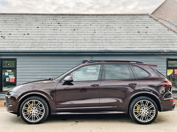 Used Porsche Cayenne 2015 for sale - 76202859: Photo 15