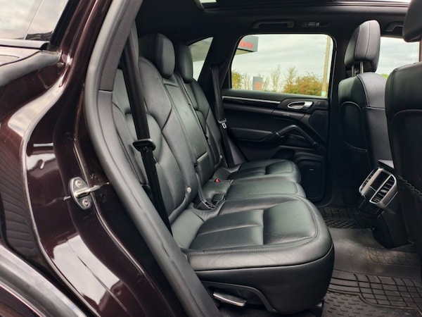 Used Porsche Cayenne 2015 for sale - 76202859: Photo 23