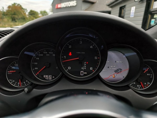 Used Porsche Cayenne 2015 for sale - 76202859: Photo 38