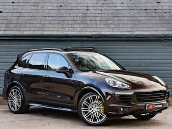 Used Porsche Cayenne 2015 for sale - 76202859: Photo 3