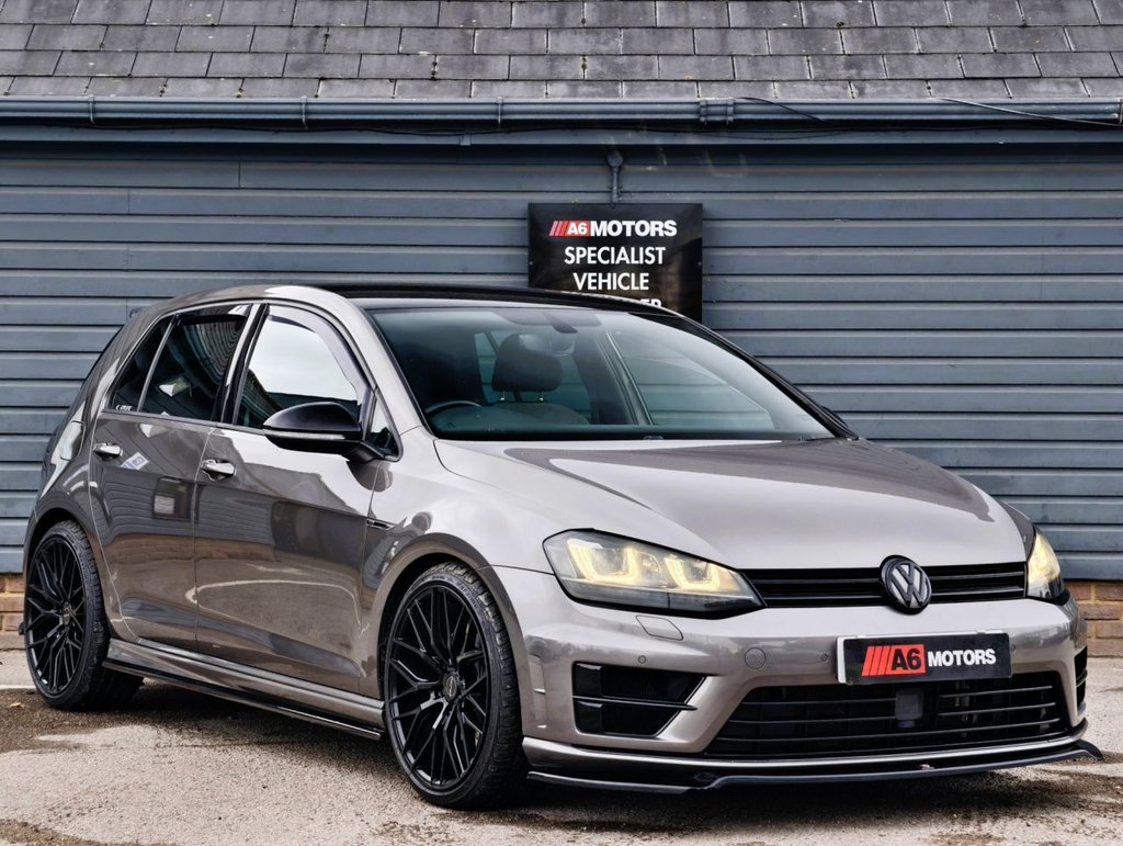 Used Volkswagen Golf 2017 for sale - 76333337: Photo 2