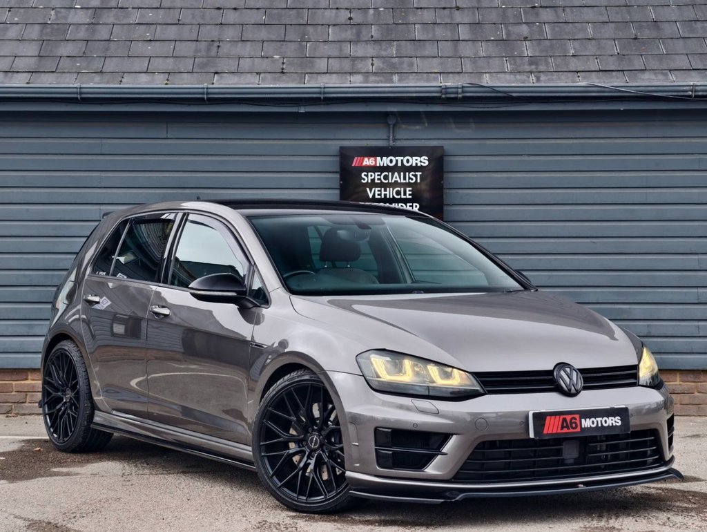 Used Volkswagen Golf 2017 for sale - 76333337: Photo 3