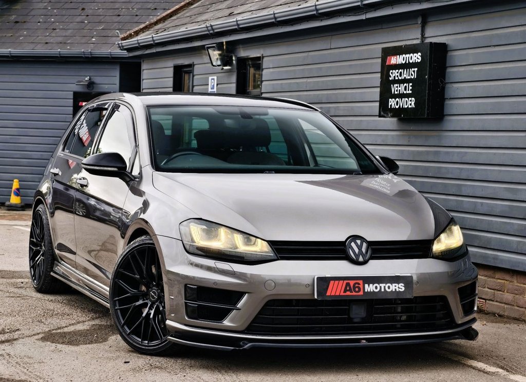 Used Volkswagen Golf 2017 for sale - 76333337: Photo 4