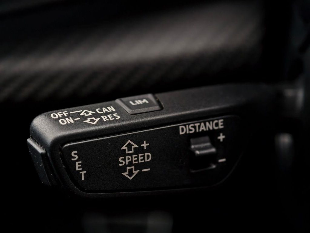 Used Audi RS Q8 2020 for sale - 76617580: Photo 46