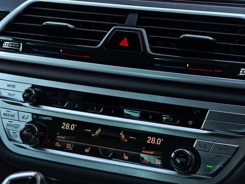 Used BMW 7 Series 2021 for sale - 76783913: Photo 40