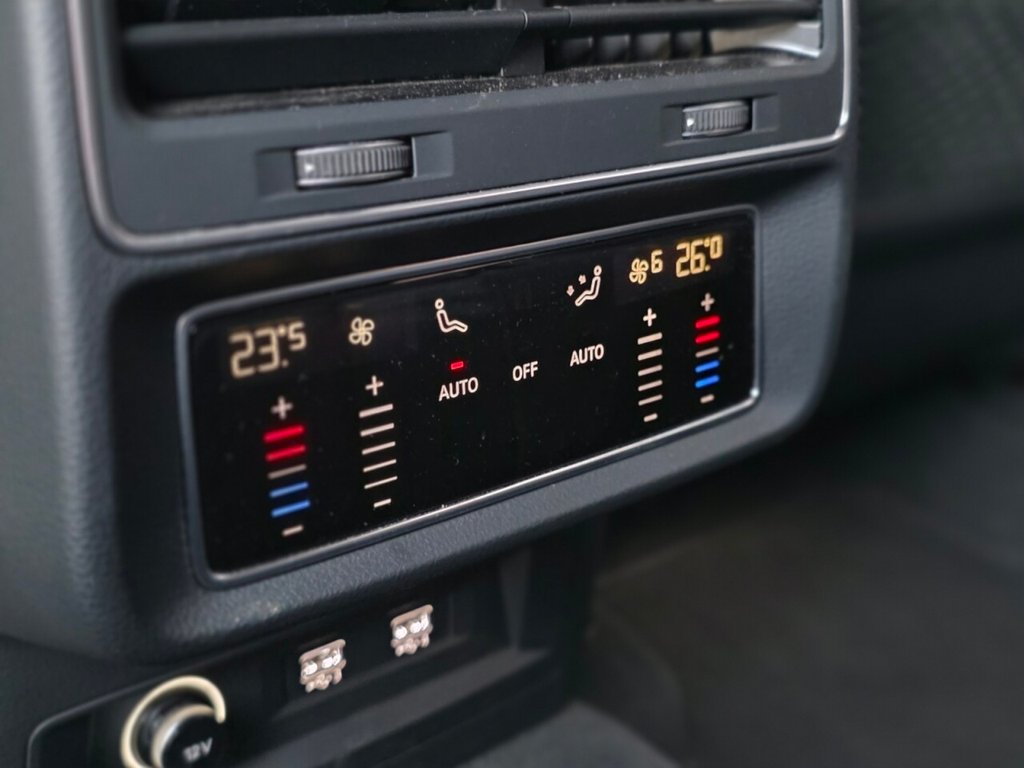 Used Audi Q8 2018 for sale - 76954003: Photo 48