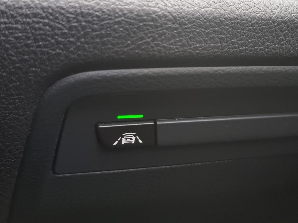 Used BMW 3 Series 2019 for sale - 77263153: Photo 38