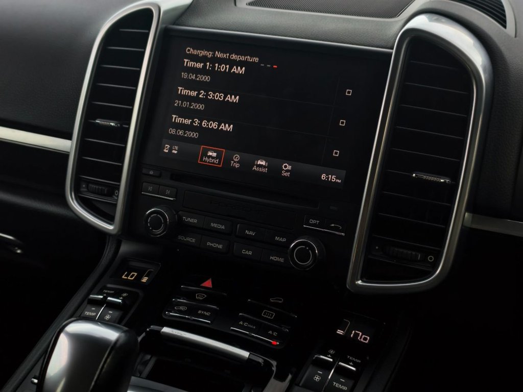 Used Porsche Cayenne 2017 for sale - 77072342: Photo 29