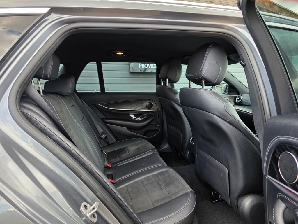 Used Mercedes-Benz E Class 2018 for sale - 76202438: Photo 33