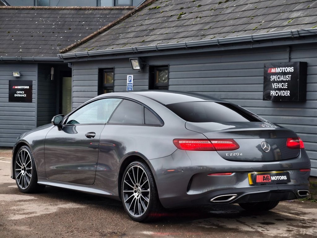 Used Mercedes-Benz E Class 2017 for sale - 77042592: Photo 10