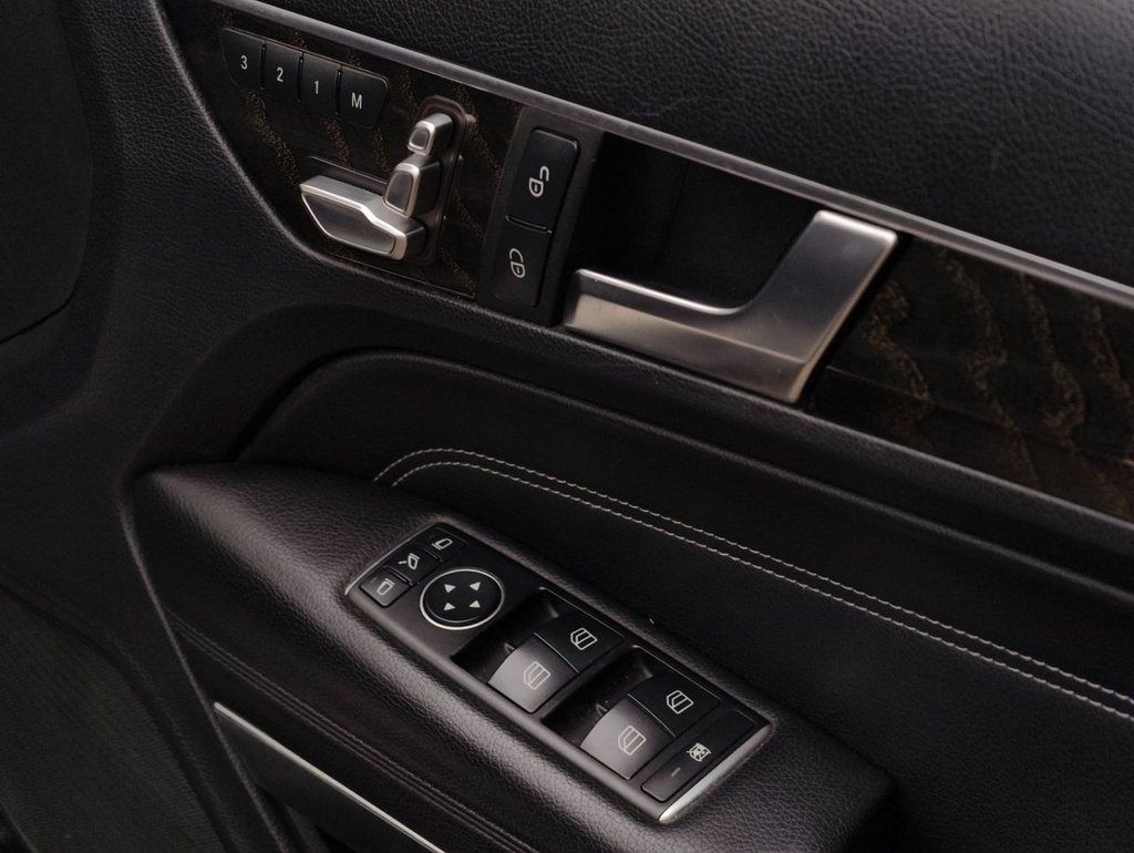 Used Mercedes-Benz E Class 2015 for sale - 76210582: Photo 23