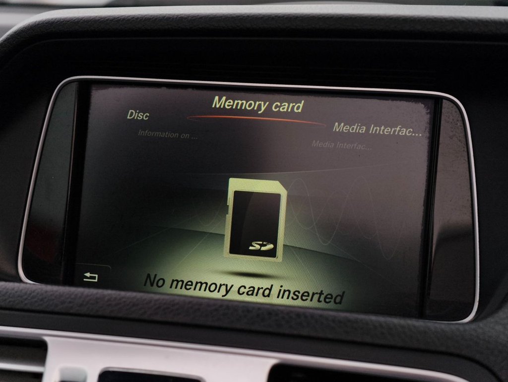 Used Mercedes-Benz E Class 2015 for sale - 76210582: Photo 34